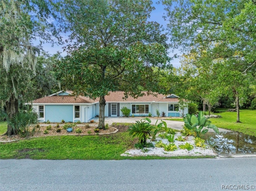 11815 W Waterway Drive, Homosassa, FL 34448 11815 W Waterway Drive, Homosassa, FL 34448