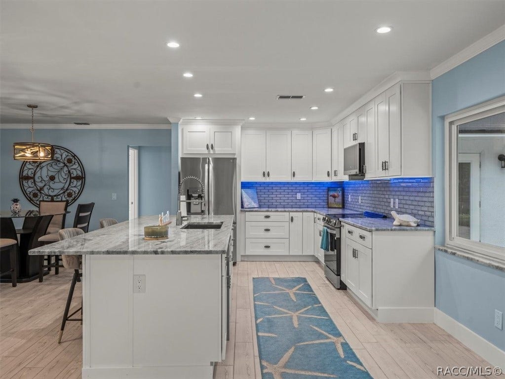 11815 W Waterway Drive, Homosassa, FL 34448 11815 W Waterway Drive, Homosassa, FL 34448