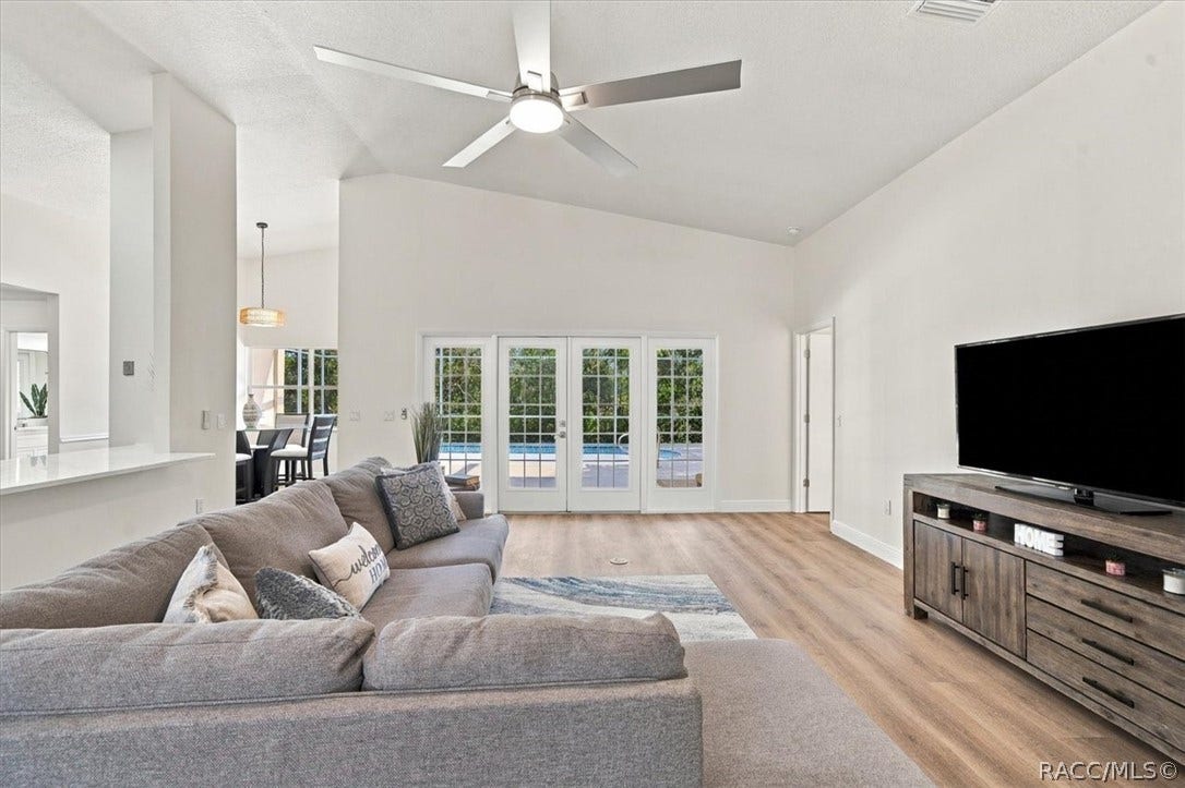 18 Dahlia Court S, Homosassa, FL 34446 18 Dahlia Court S, Homosassa, FL 34446