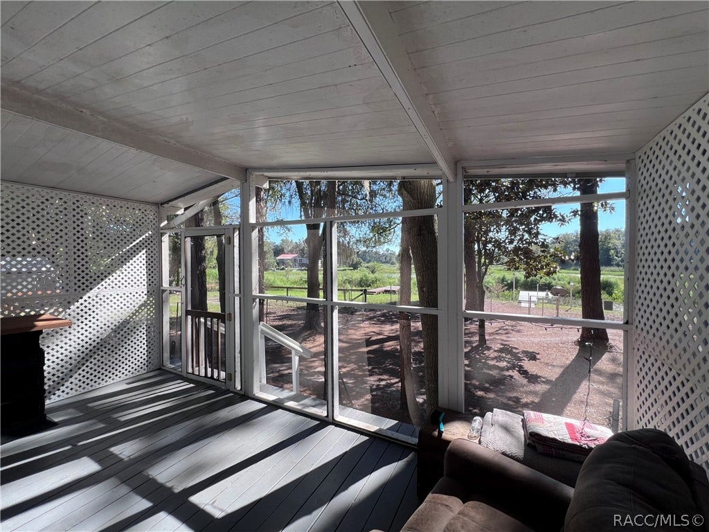 6006 N Tsala Apopka Drive, Hernando, FL 34442 6006 N Tsala Apopka Drive, Hernando, FL 34442