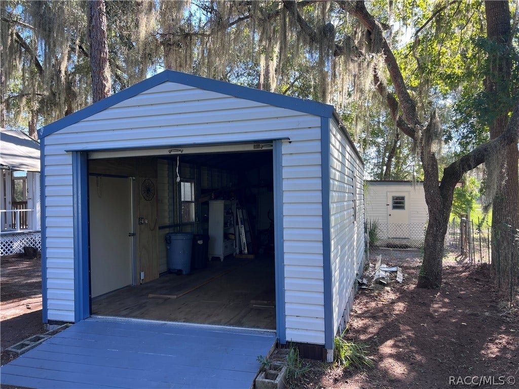 6006 N Tsala Apopka Drive, Hernando, FL 34442 6006 N Tsala Apopka Drive, Hernando, FL 34442