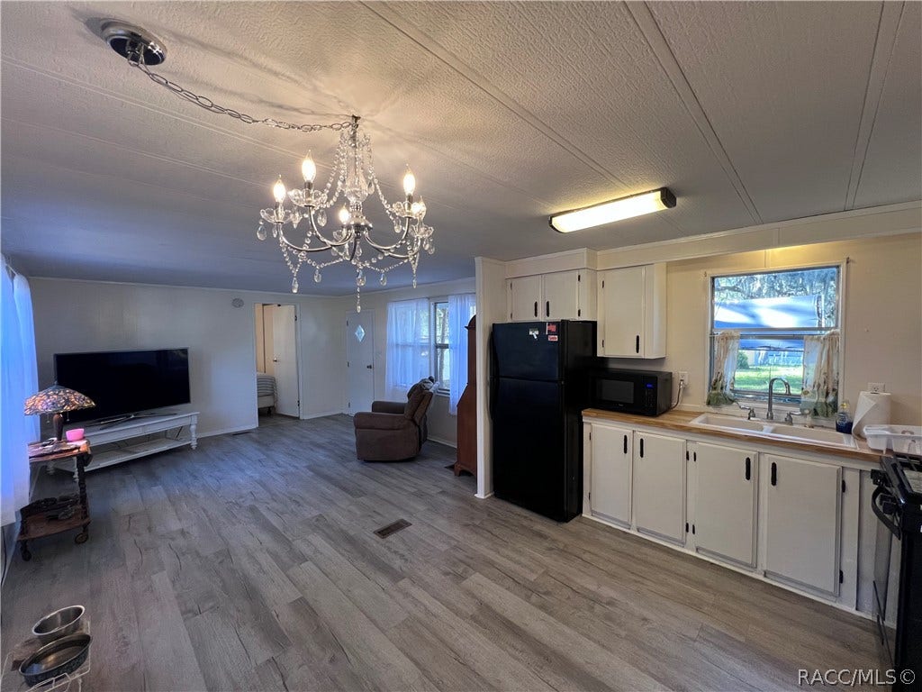 6006 N Tsala Apopka Drive, Hernando, FL 34442 6006 N Tsala Apopka Drive, Hernando, FL 34442
