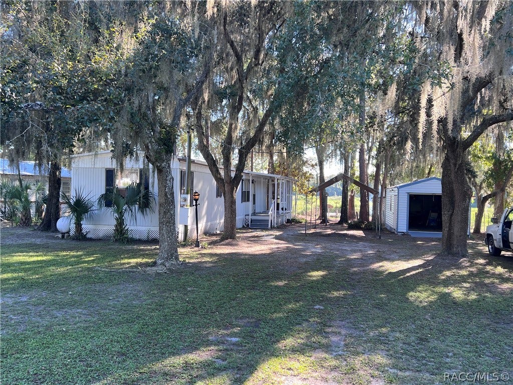 6006 N Tsala Apopka Drive, Hernando, FL 34442 6006 N Tsala Apopka Drive, Hernando, FL 34442