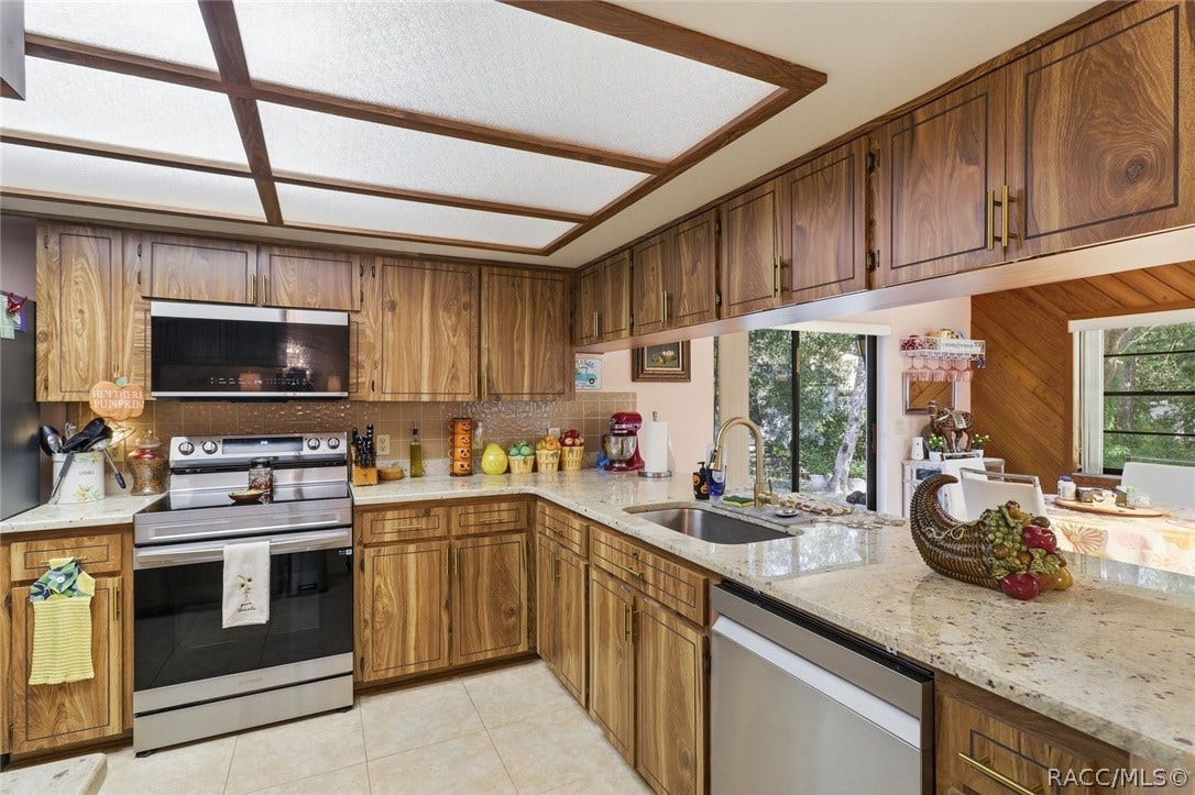 5 Mangrove Court S, Homosassa, FL 34446 5 Mangrove Court S, Homosassa, FL 34446