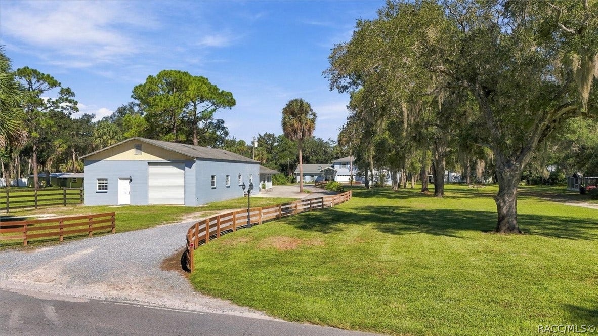 14191 W River Road, Inglis, FL 34449 14191 W River Road, Inglis, FL 34449