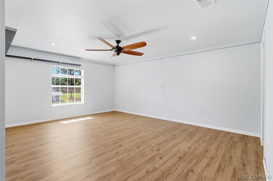 14191 W River Road, Inglis, FL 34449 14191 W River Road, Inglis, FL 34449