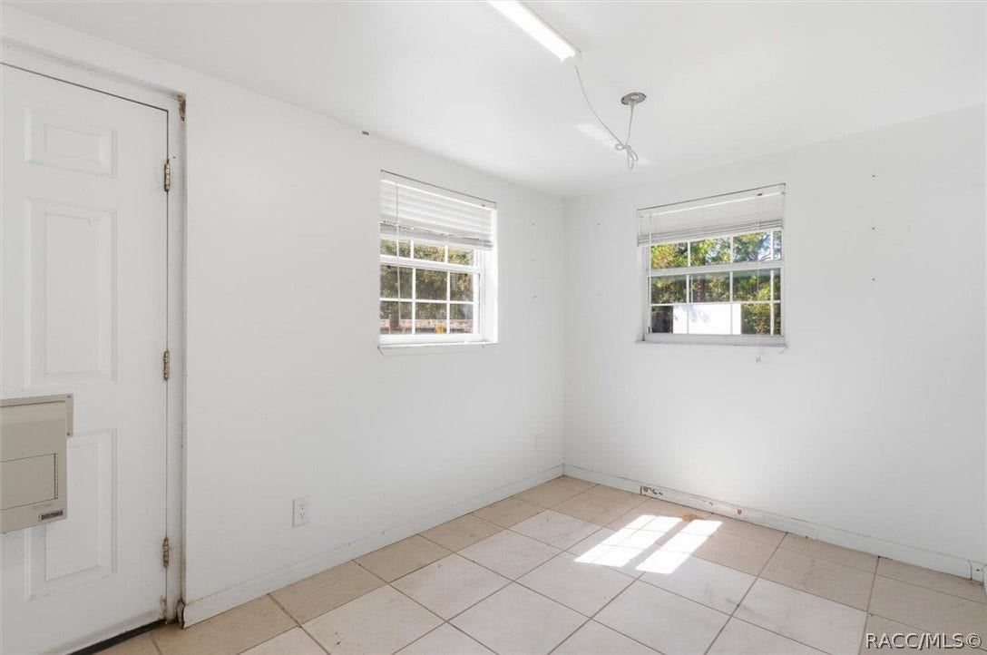 14191 W River Road, Inglis, FL 34449 14191 W River Road, Inglis, FL 34449