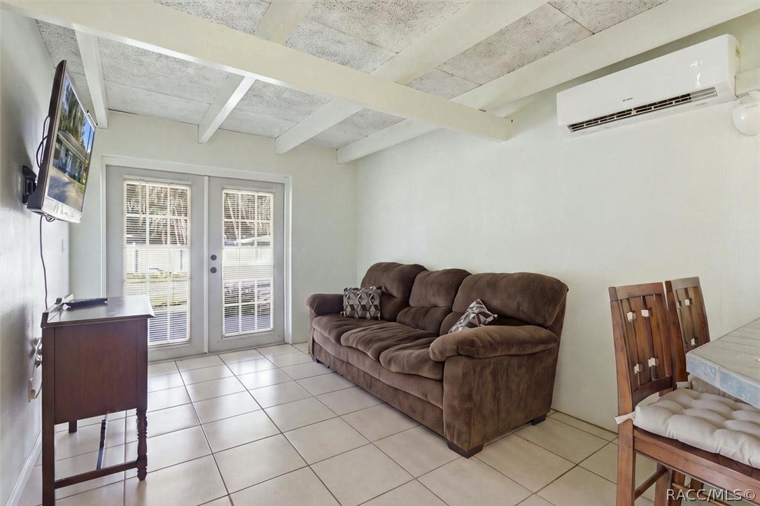14191 W River Road, Inglis, FL 34449 14191 W River Road, Inglis, FL 34449