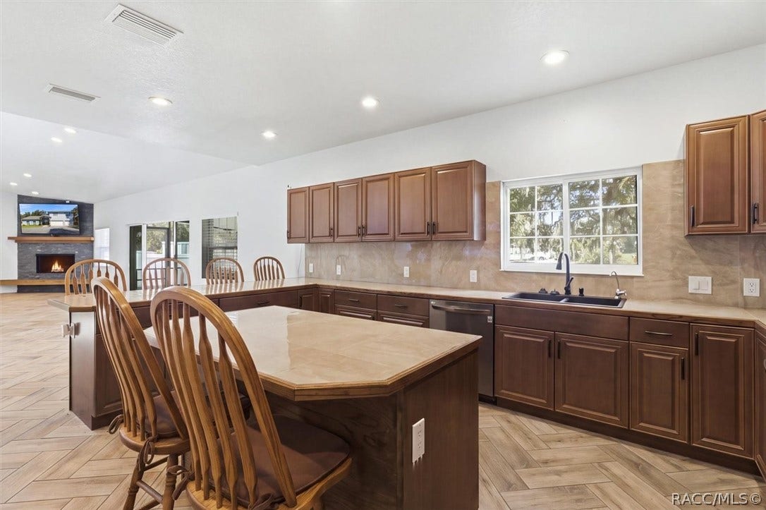 14191 W River Road, Inglis, FL 34449 14191 W River Road, Inglis, FL 34449