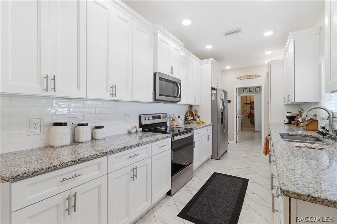 6465 N Dunlap Terrace, Citrus Springs, FL 34433 6465 N Dunlap Terrace, Citrus Springs, FL 34433