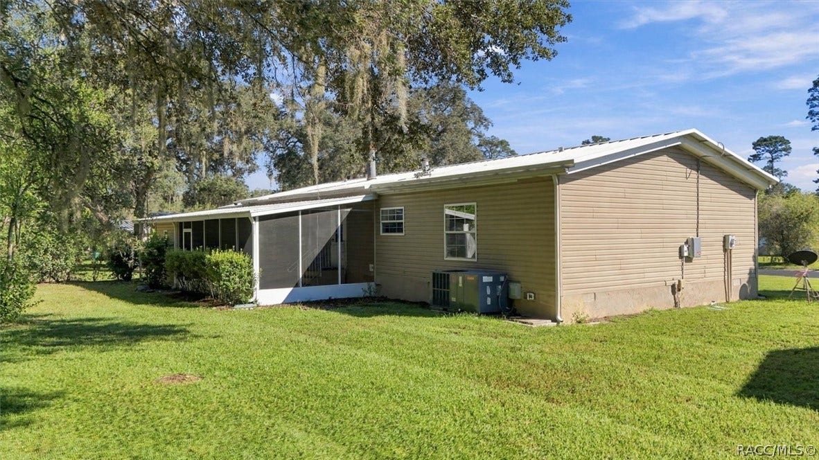 7899 W Fostoria Drive, Dunnellon, FL 34433 7899 W Fostoria Drive, Dunnellon, FL 34433