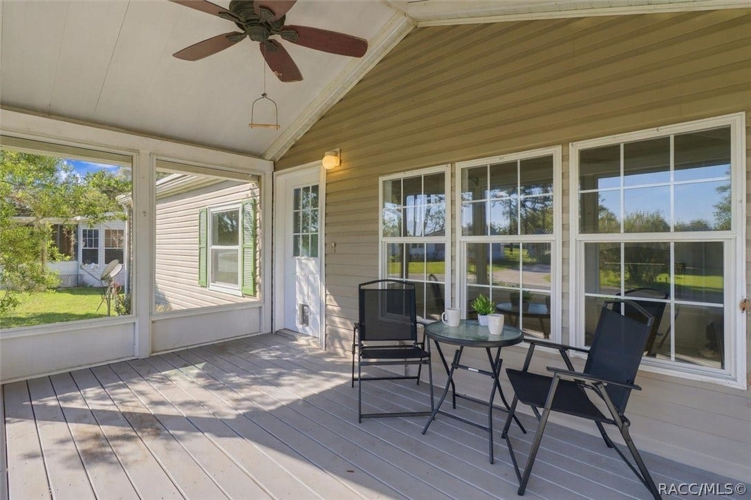 7899 W Fostoria Drive, Dunnellon, FL 34433 7899 W Fostoria Drive, Dunnellon, FL 34433
