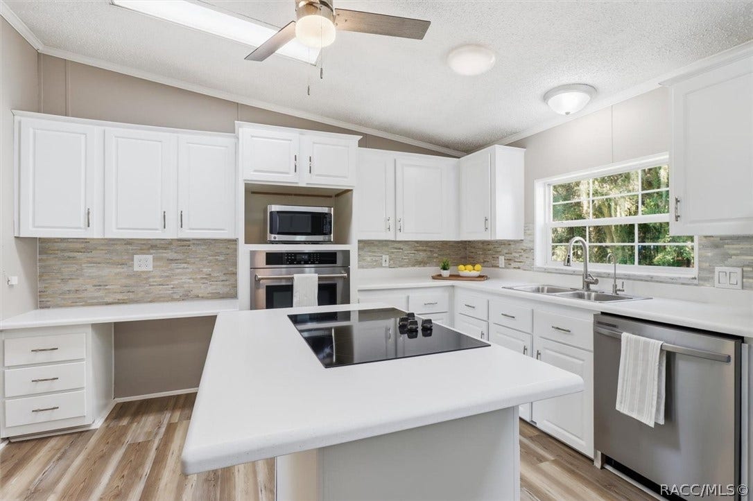 7899 W Fostoria Drive, Dunnellon, FL 34433 7899 W Fostoria Drive, Dunnellon, FL 34433
