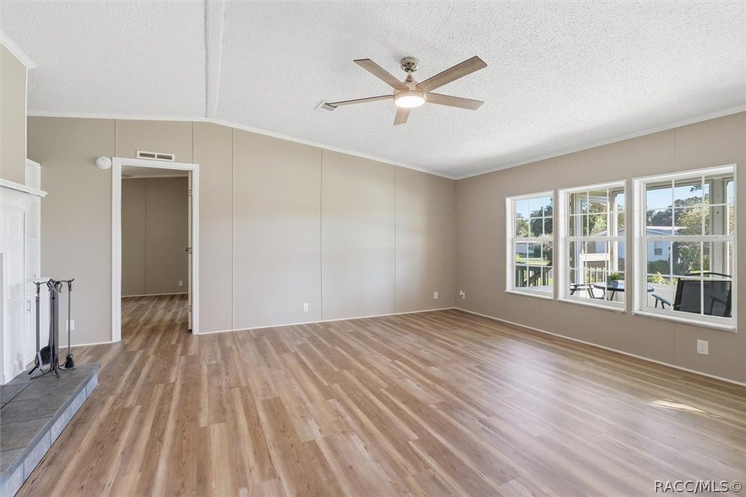 7899 W Fostoria Drive, Dunnellon, FL 34433 7899 W Fostoria Drive, Dunnellon, FL 34433