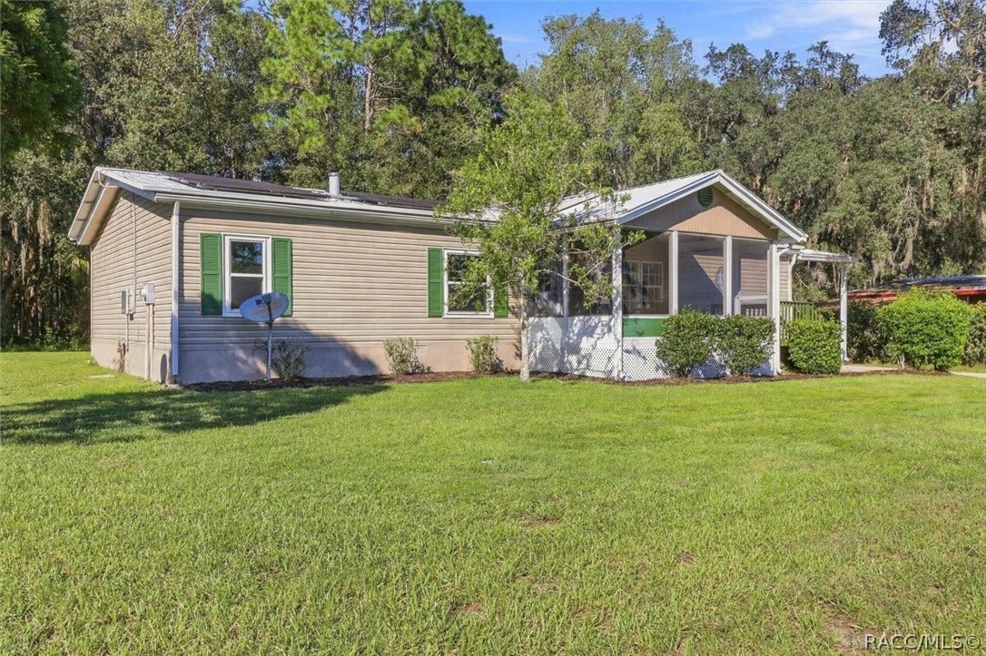 7899 W Fostoria Drive, Dunnellon, FL 34433 7899 W Fostoria Drive, Dunnellon, FL 34433