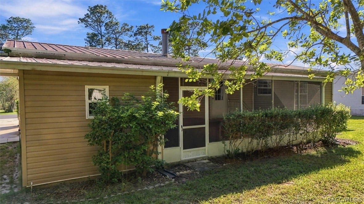 7899 W Fostoria Drive, Dunnellon, FL 34433 7899 W Fostoria Drive, Dunnellon, FL 34433