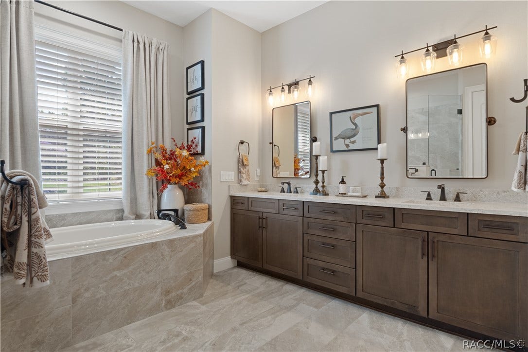 4554 N Perry Drive, Beverly Hills, FL 34465 4554 N Perry Drive, Beverly Hills, FL 34465
