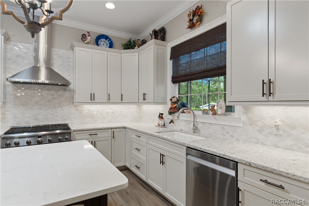4554 N Perry Drive, Beverly Hills, FL 34465 4554 N Perry Drive, Beverly Hills, FL 34465