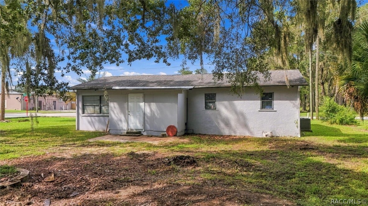 557 NE 8th Avenue, Crystal River, FL 34428 557 NE 8th Avenue, Crystal River, FL 34428