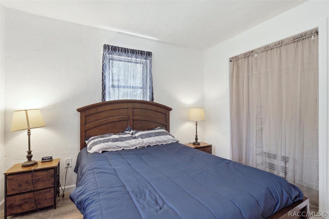 557 NE 8th Avenue, Crystal River, FL 34428 557 NE 8th Avenue, Crystal River, FL 34428