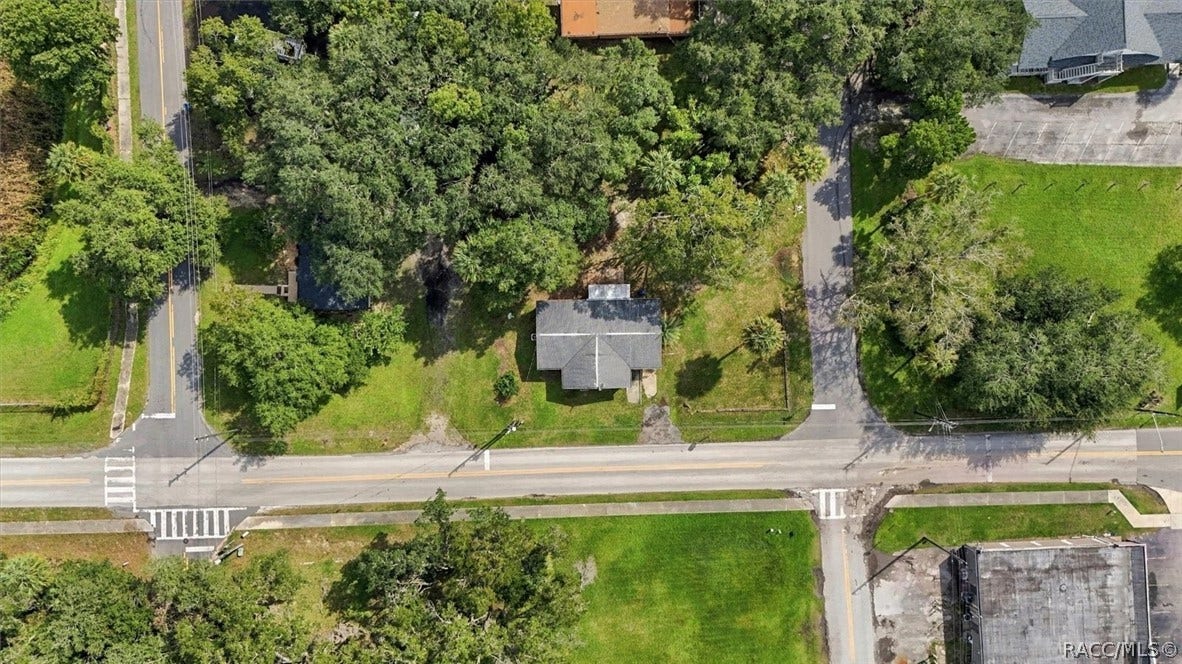 557 NE 8th Avenue, Crystal River, FL 34428 557 NE 8th Avenue, Crystal River, FL 34428
