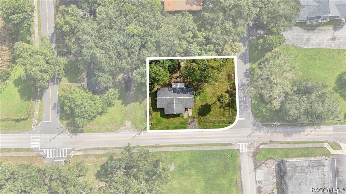 557 NE 8th Avenue, Crystal River, FL 34428 557 NE 8th Avenue, Crystal River, FL 34428