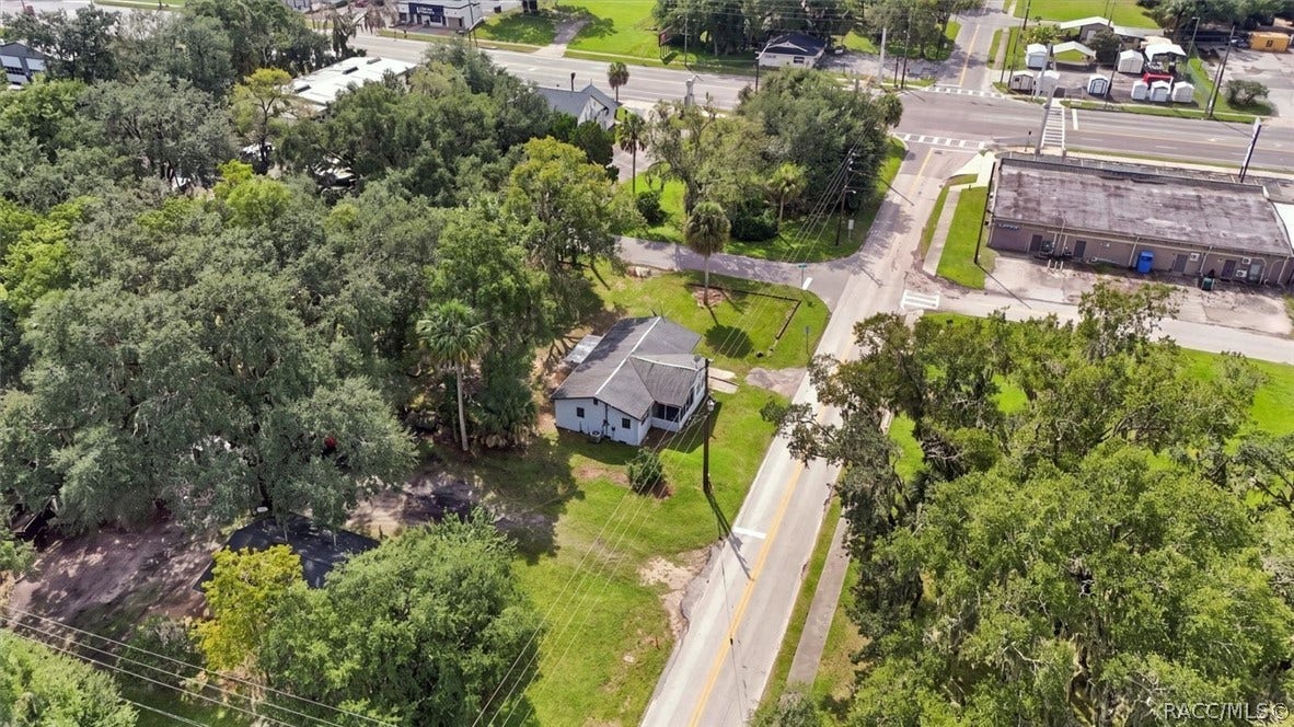 557 NE 8th Avenue, Crystal River, FL 34428 557 NE 8th Avenue, Crystal River, FL 34428
