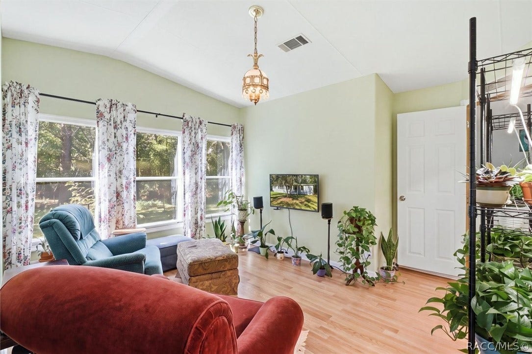 5739 W Holiday Street, Homosassa, FL 34446 5739 W Holiday Street, Homosassa, FL 34446
