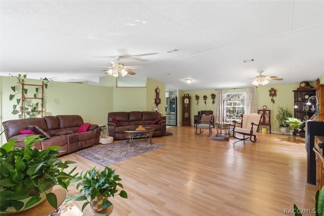 5739 W Holiday Street, Homosassa, FL 34446 5739 W Holiday Street, Homosassa, FL 34446