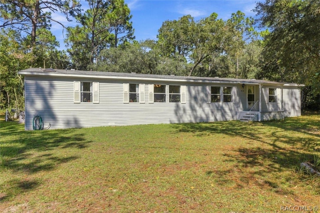 5739 W Holiday Street, Homosassa, FL 34446 5739 W Holiday Street, Homosassa, FL 34446