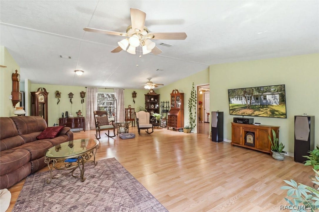 5739 W Holiday Street, Homosassa, FL 34446 5739 W Holiday Street, Homosassa, FL 34446
