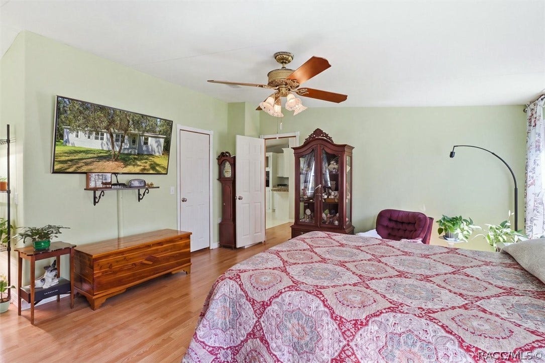 5739 W Holiday Street, Homosassa, FL 34446 5739 W Holiday Street, Homosassa, FL 34446