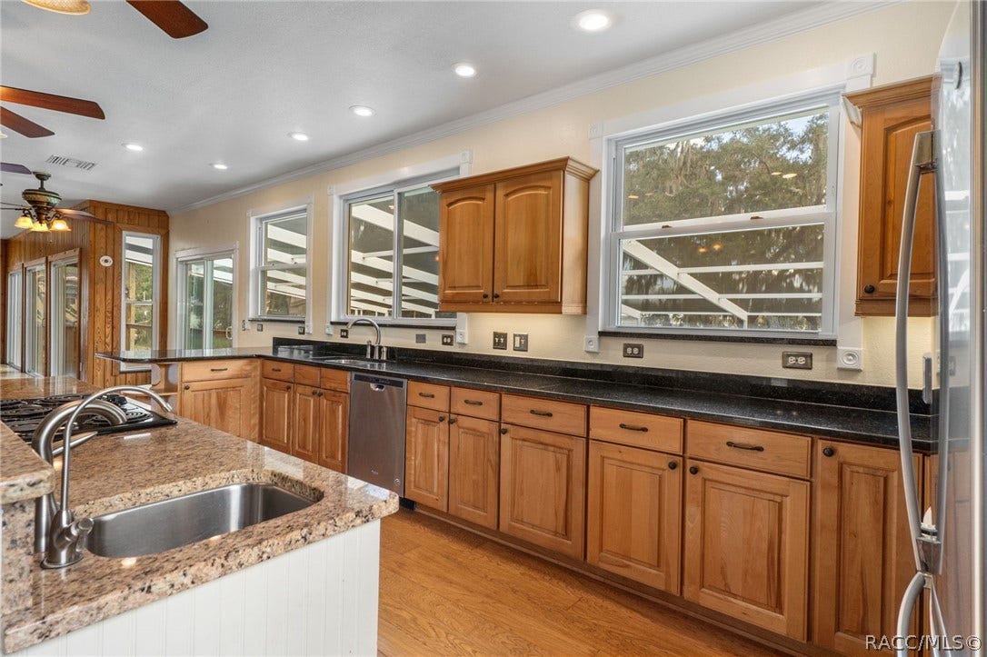 7728 E Allen Drive, Inverness, FL 34450 7728 E Allen Drive, Inverness, FL 34450