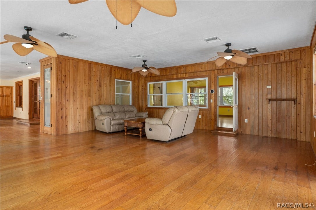 7728 E Allen Drive, Inverness, FL 34450 7728 E Allen Drive, Inverness, FL 34450