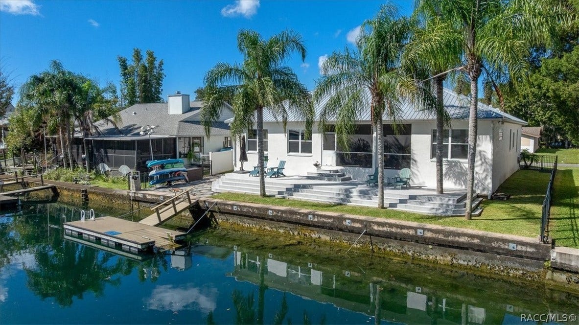1927 SE 4th Avenue, Crystal River, FL 34429