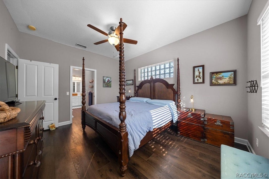 1927 SE 4th Avenue, Crystal River, FL 34429