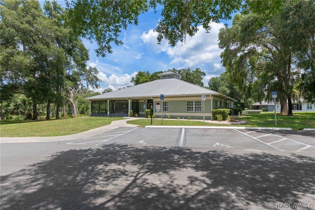 3525 N Chandler Drive, Hernando, FL 34442 Clubhouse