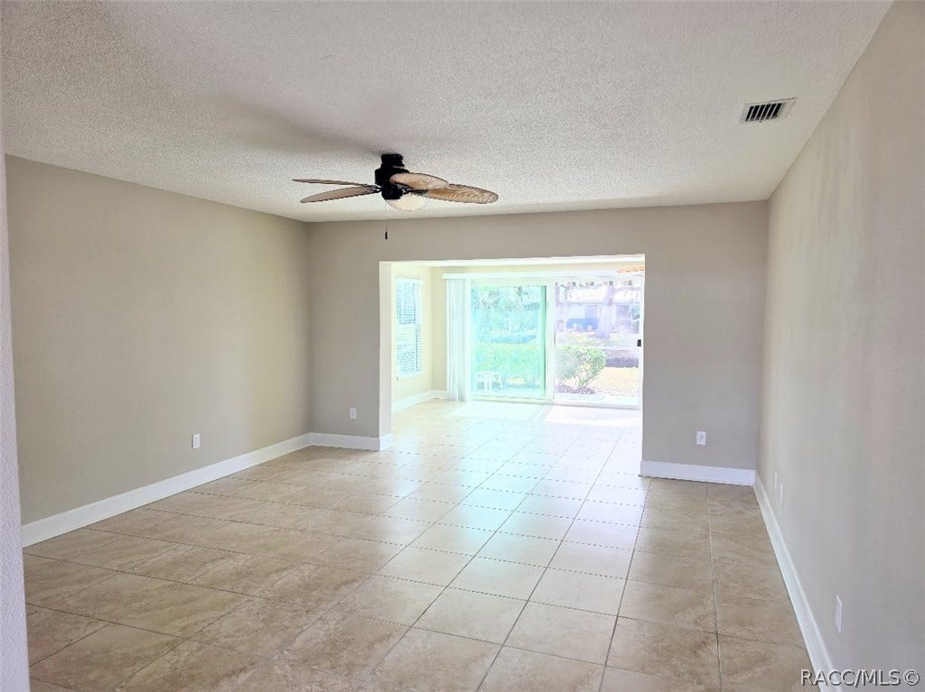 11612 W Kingfisher Court, Crystal River, FL 34429 11612 W Kingfisher Court, Crystal River, FL 34429
