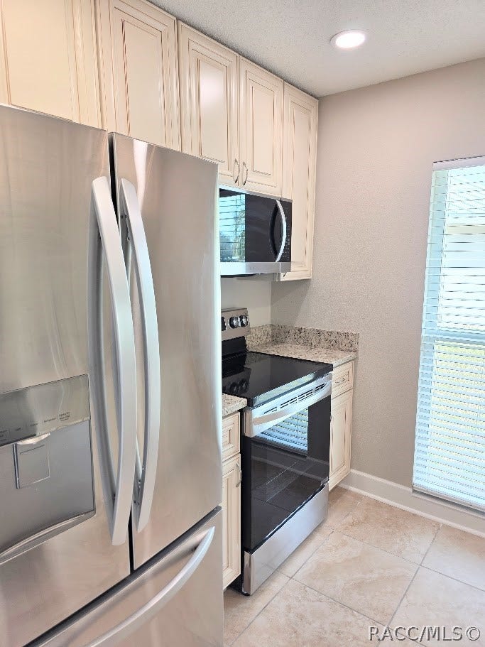 11612 W Kingfisher Court, Crystal River, FL 34429 11612 W Kingfisher Court, Crystal River, FL 34429