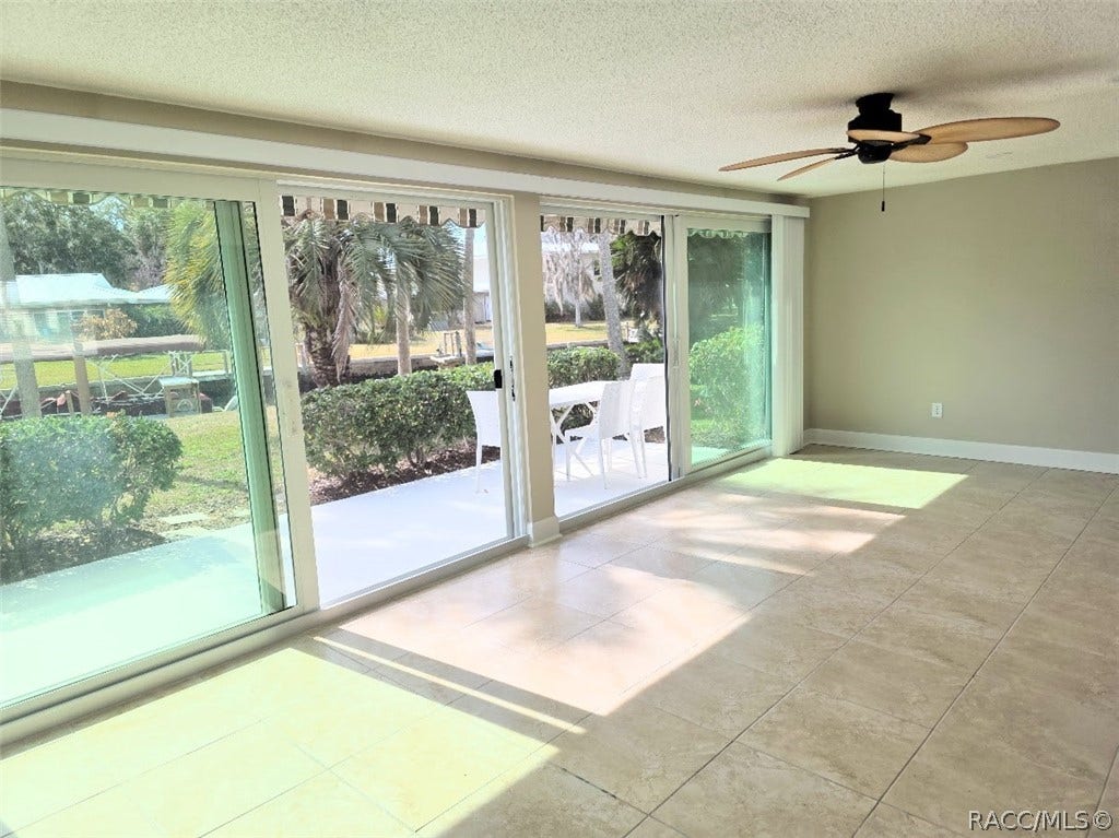 11612 W Kingfisher Court, Crystal River, FL 34429 11612 W Kingfisher Court, Crystal River, FL 34429