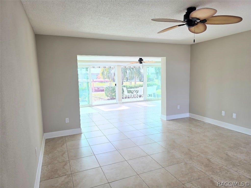 11612 W Kingfisher Court, Crystal River, FL 34429 11612 W Kingfisher Court, Crystal River, FL 34429