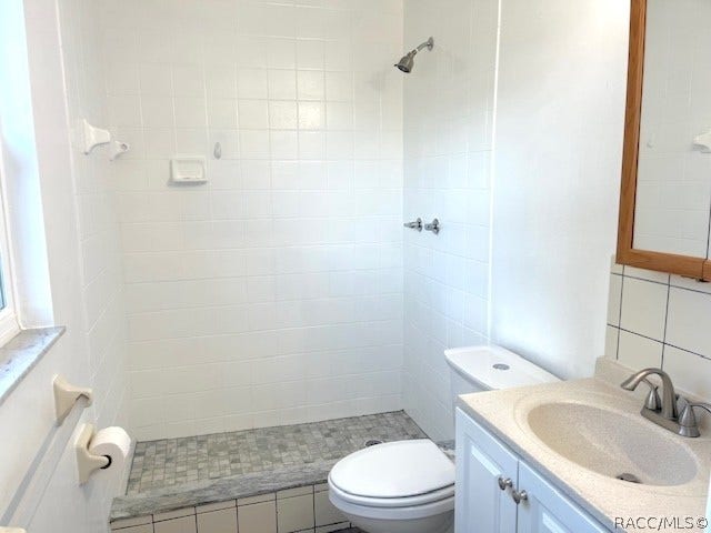 80 S Columbus Street, Beverly Hills, FL 34465 80 S Columbus Street, Beverly Hills, FL 34465