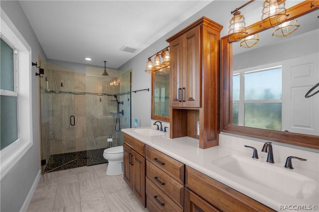 302 S Apopka Avenue, Inverness, FL 34452 302 S Apopka Avenue, Inverness, FL 34452