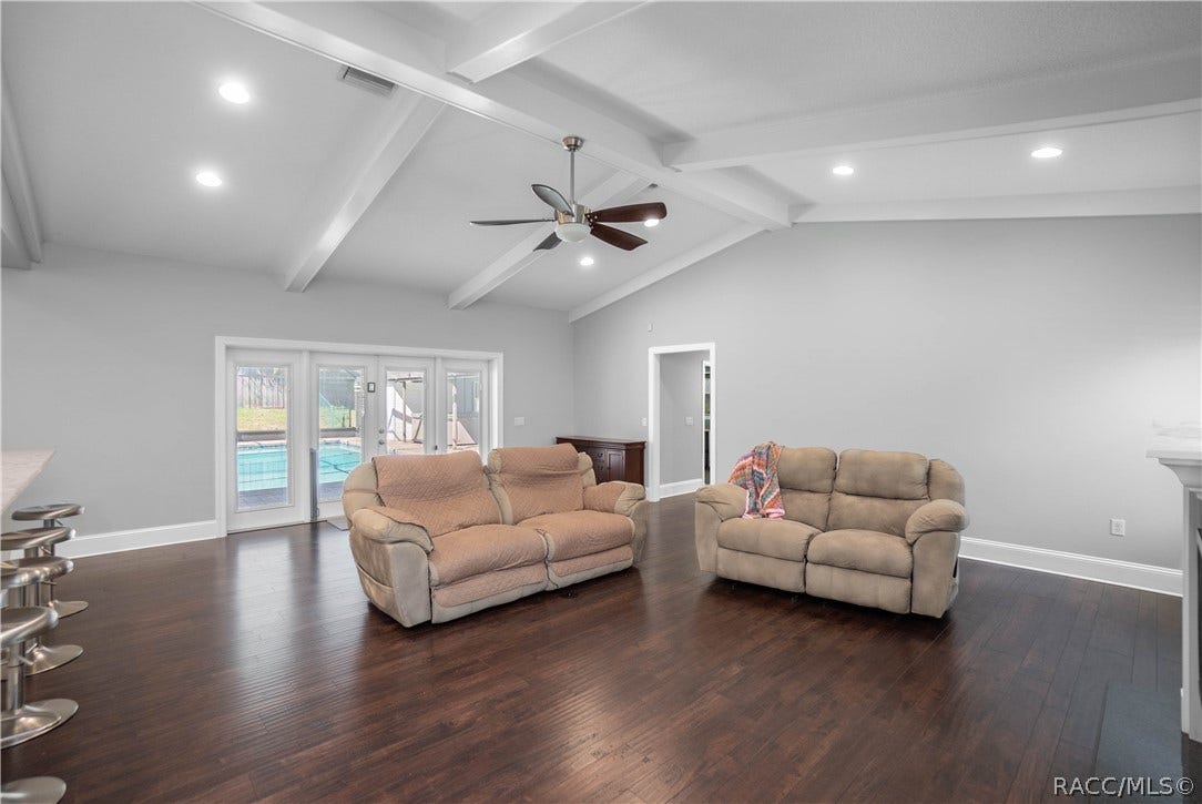 302 S Apopka Avenue, Inverness, FL 34452 302 S Apopka Avenue, Inverness, FL 34452