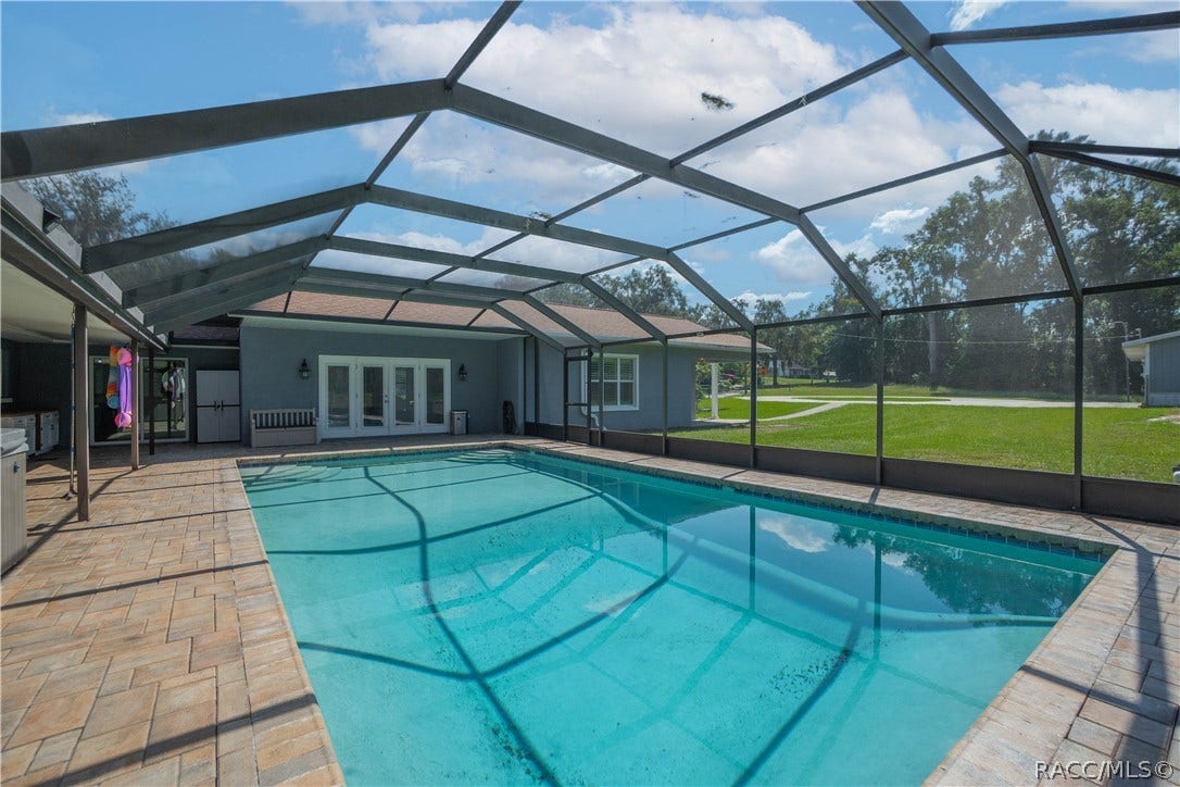 302 S Apopka Avenue, Inverness, FL 34452 302 S Apopka Avenue, Inverness, FL 34452