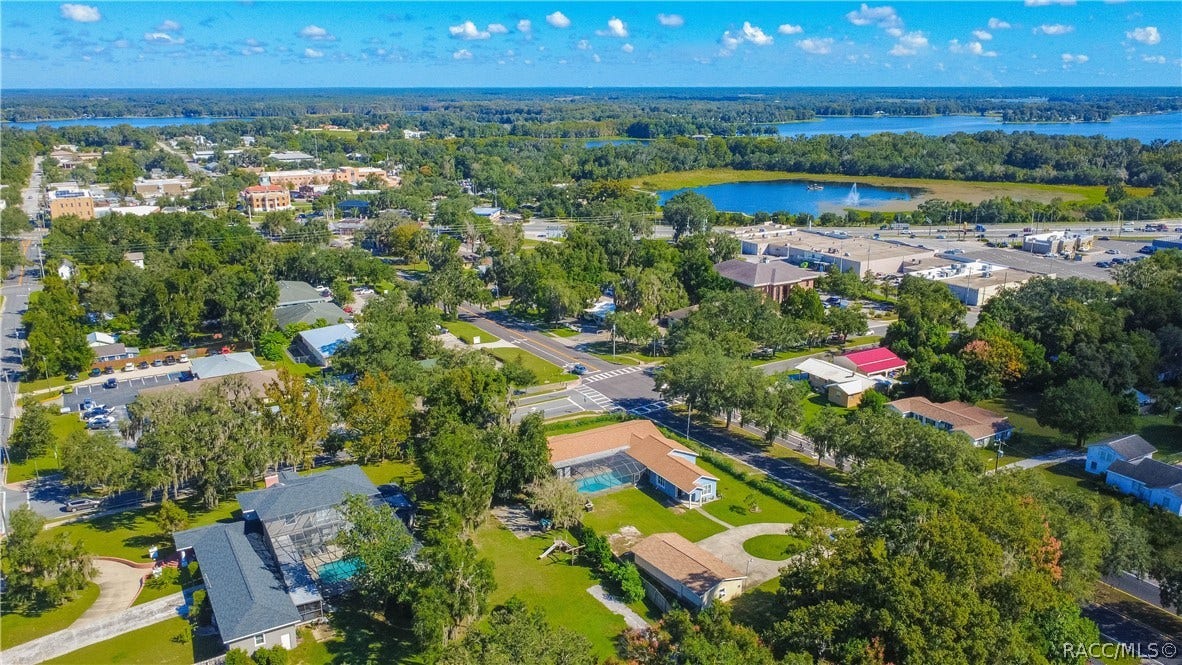 302 S Apopka Avenue, Inverness, FL 34452 302 S Apopka Avenue, Inverness, FL 34452