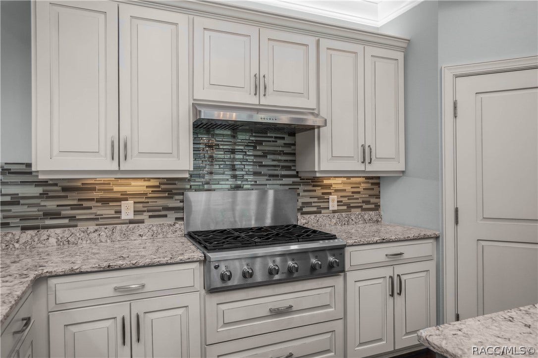 302 S Apopka Avenue, Inverness, FL 34452 302 S Apopka Avenue, Inverness, FL 34452