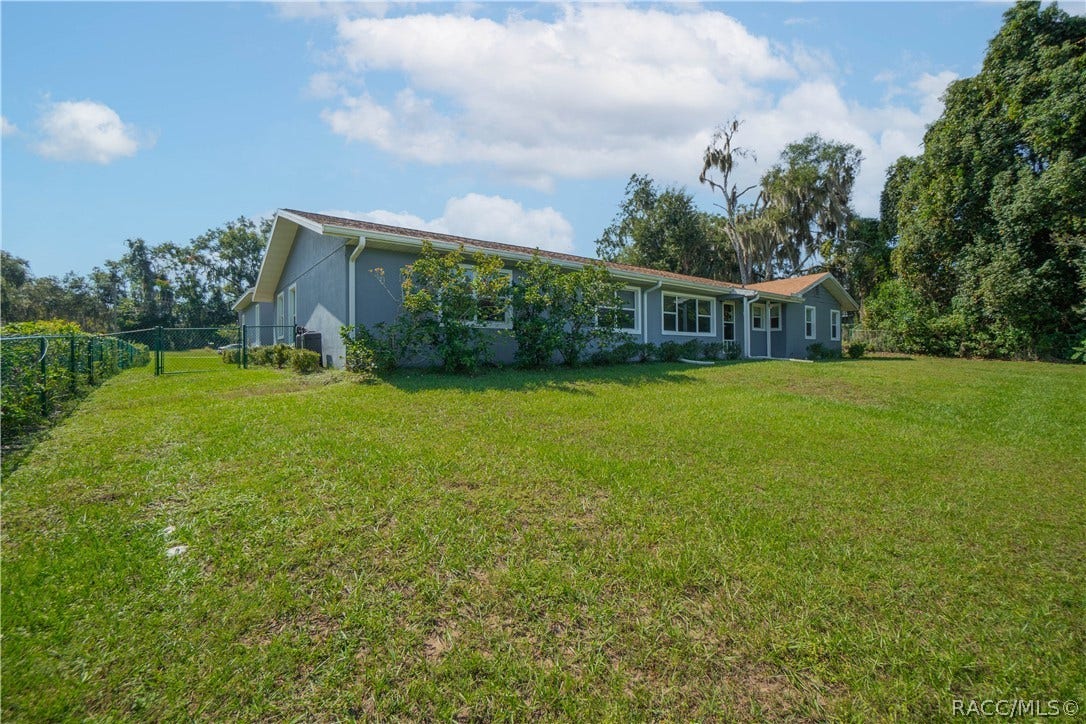 302 S Apopka Avenue, Inverness, FL 34452 302 S Apopka Avenue, Inverness, FL 34452