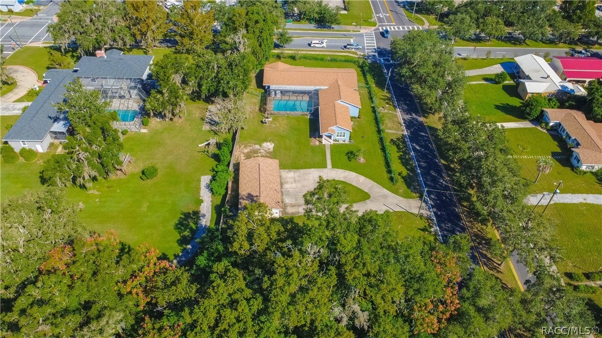 302 S Apopka Avenue, Inverness, FL 34452 302 S Apopka Avenue, Inverness, FL 34452
