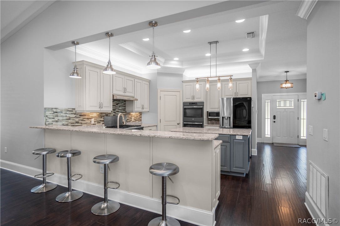 302 S Apopka Avenue, Inverness, FL 34452 302 S Apopka Avenue, Inverness, FL 34452